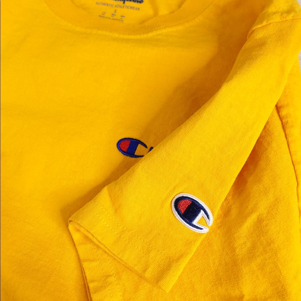 Champion T425 Short Sleeve Tee - Picture 1 of 7